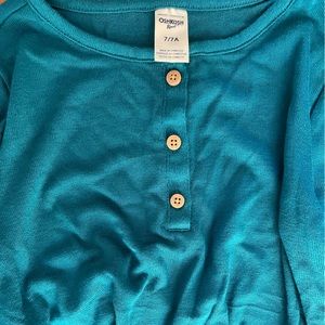 Girls knit top, new never worn. Super soft and feminine
